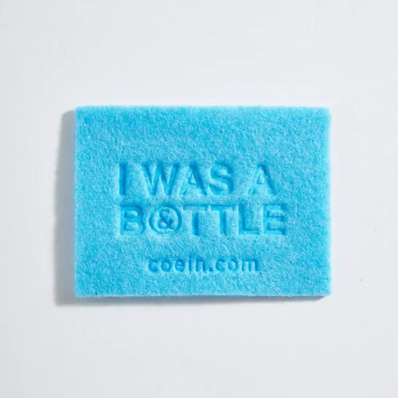 badge-riciclata-da-una-bottiglia