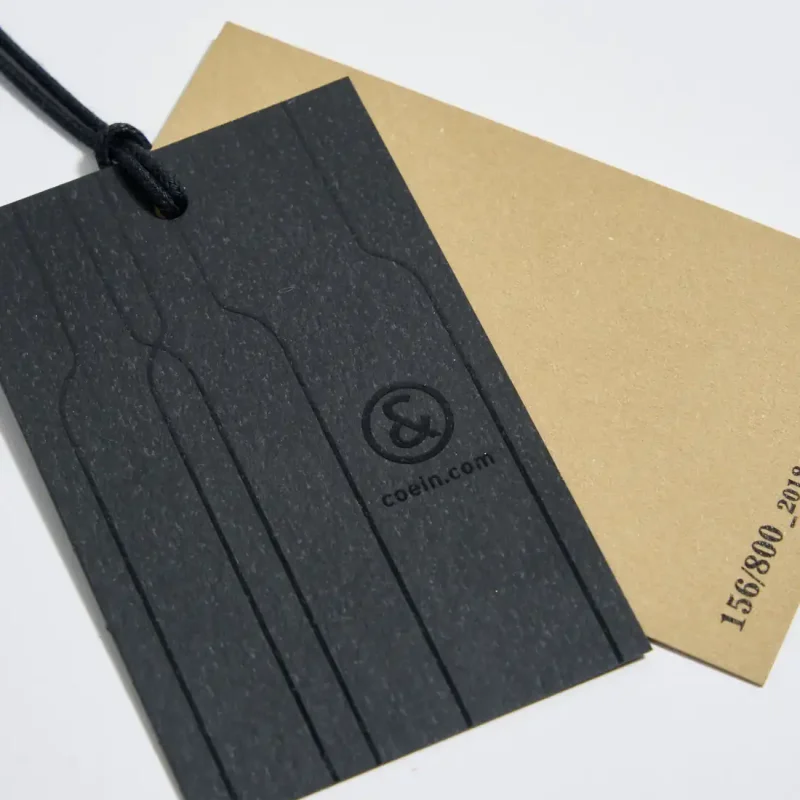 Cartellini stampati su carta naturale kraft con numerazione progressiva