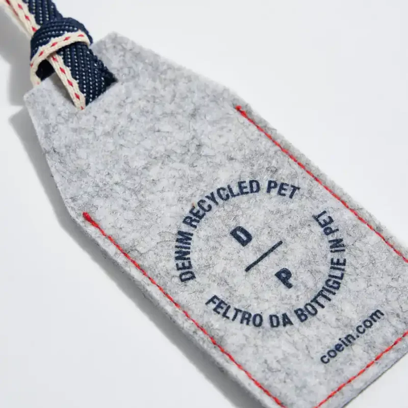 cartellino-in-feltro-cucito