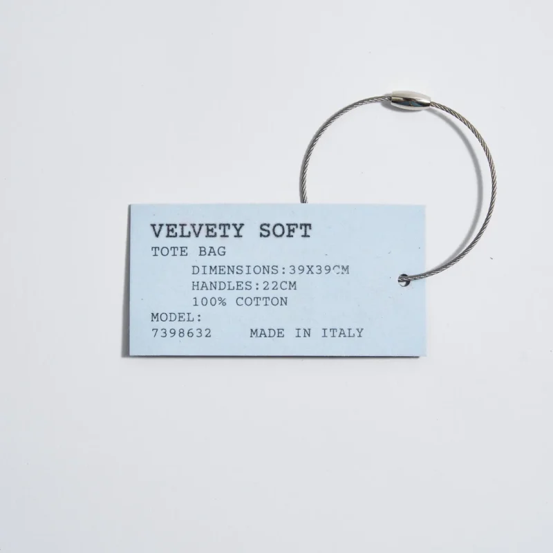 etichetta-tessuta-con-fondo-lavorato