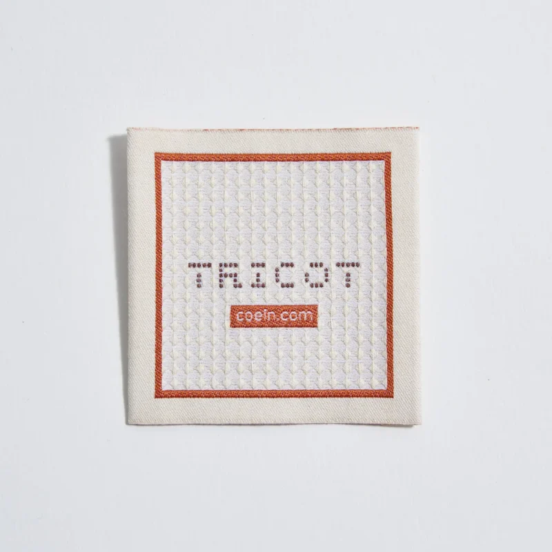 etichetta-tricot
