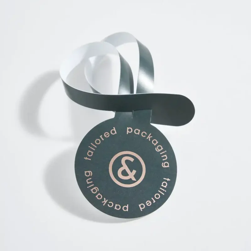 stampa-con-logo-co&in-su-un-collarino